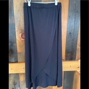 Elegant Black Women's Skirt